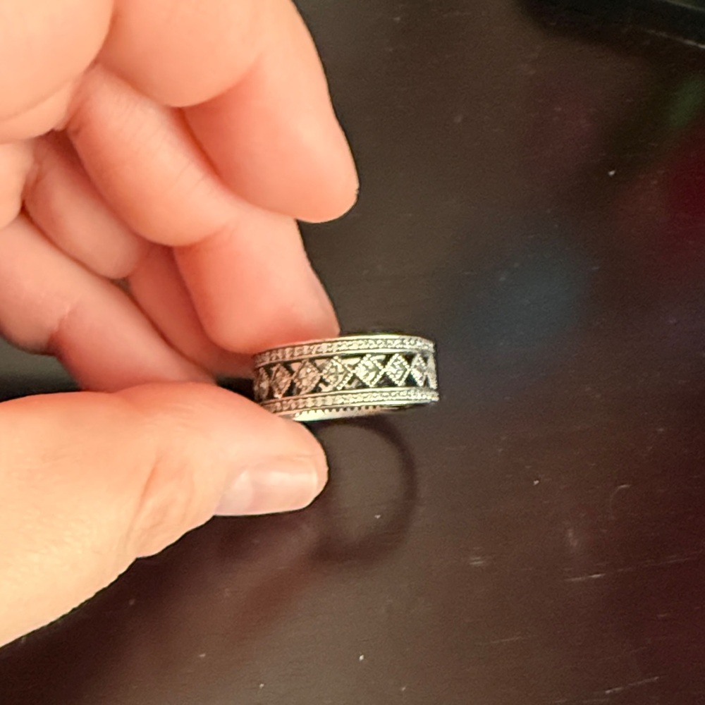 Pandora Silver and Black Intricate Ring